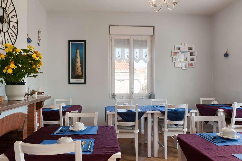 The Originals Access, Hotel Corinna, Royan Facilities photo